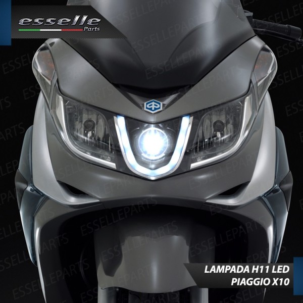 Kit Full LED Lampada H11 4900 Lumen Abbaglianti per PIAGGIO X10 125 2011-2014 i.e.