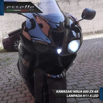 Lampada Singola H11 LED 3000 Lumen per Abbagliante KAWASAKI Ninja 600 ZX-6R 2007-2008