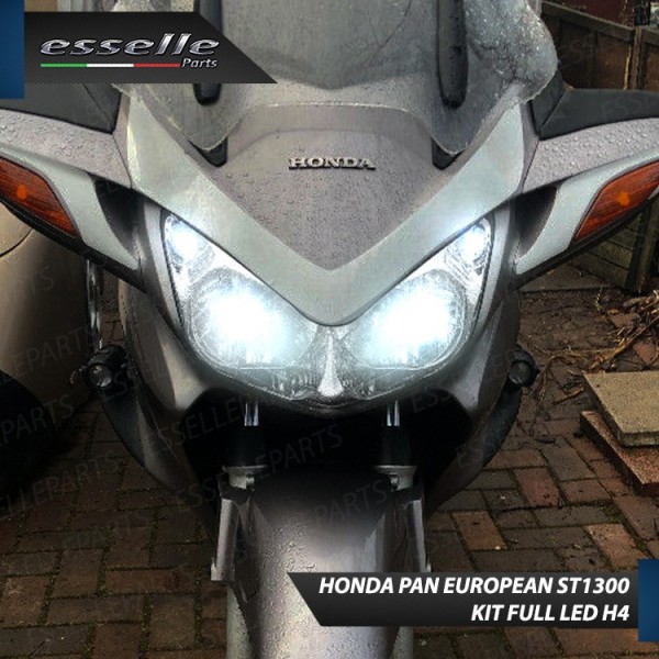 Kit Full LED Lampade H4 18000 LUMEN Honda Pan European 2002-2013 ABS