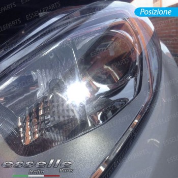 Conversione Fari Full LED 6000K bianco FORD FIESTA MK6 con faro lenticolare