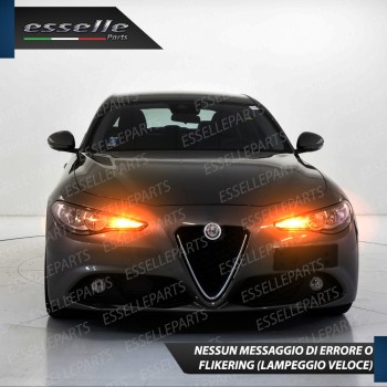 Coppia Frecce Anteriori PY24W 66 LED Canbus 3.0 per ALFA ROMEO GIULIA