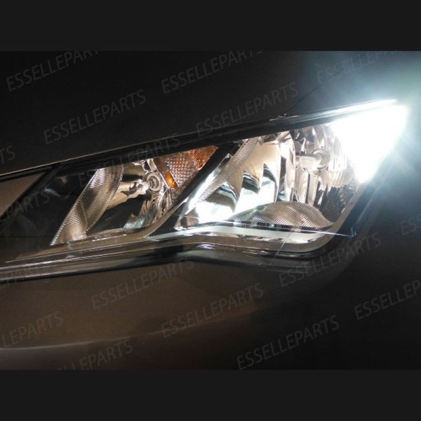 Lampade P21W da 15 LED con lente Luci Diurne DRL 15 LED 6000K Canbus Seat Leon 3 5F