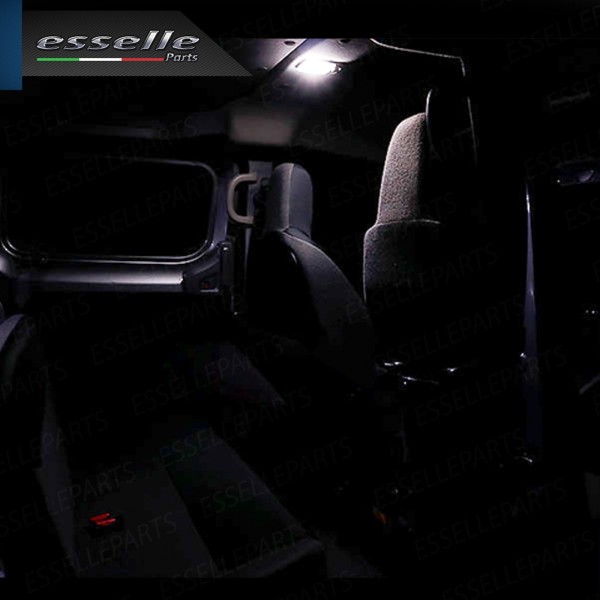 Led interni + Targa NISSAN NV200