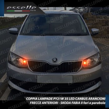 Coppia Frecce Anteriori PY21W 35 LED Canbus Skoda Fabia 3 con fari a parabola