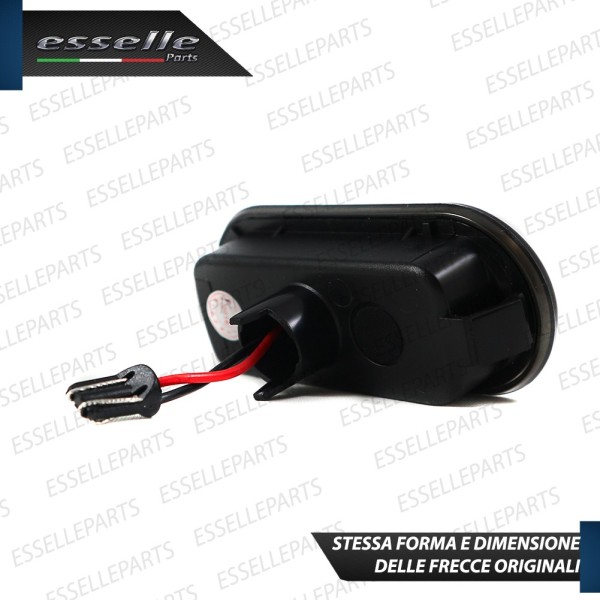 Placchette Dinamiche Nere fumè Laterali per frecce specifiche per VW GOLF IV