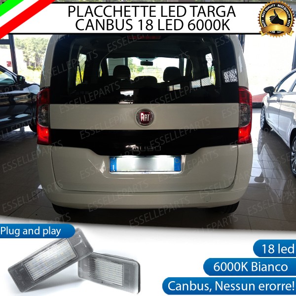Coppia placchette Targa 18 LED Canbus 6000K bianco per Fiat Qubo dal 06/2016