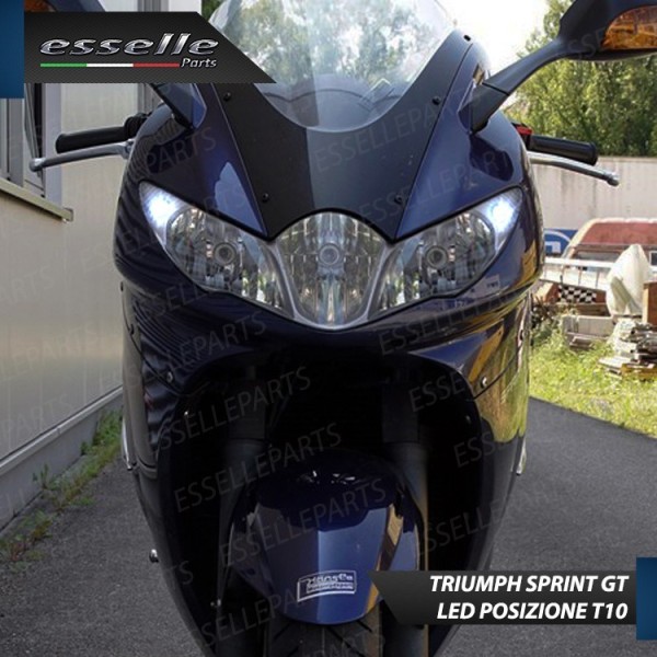 Conversione Fari Full LED per Triumph Sprint 1050 ST LED Compatti 6000K Bianco
