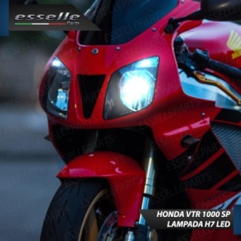 Kit Full LED Lampada H7 3500 Lumen Anabbagliante Honda VTR 1000 2002-2006 SP2 Kit Full LED Lampada H7 3500 Lumen Anabbagliante Honda VTR 1000 2002-2006 SP2