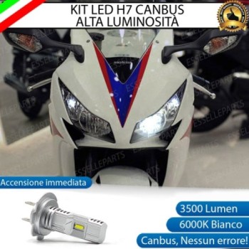 Kit Full LED Lampada H7 3500 Lumen Abbagliante Honda CBR 1000 RR 2012-2016 Fireblade Kit Full LED Lampada H7 3500 Lumen Abbagliante Honda CBR 1000 RR 2012-2016 Fireblade
