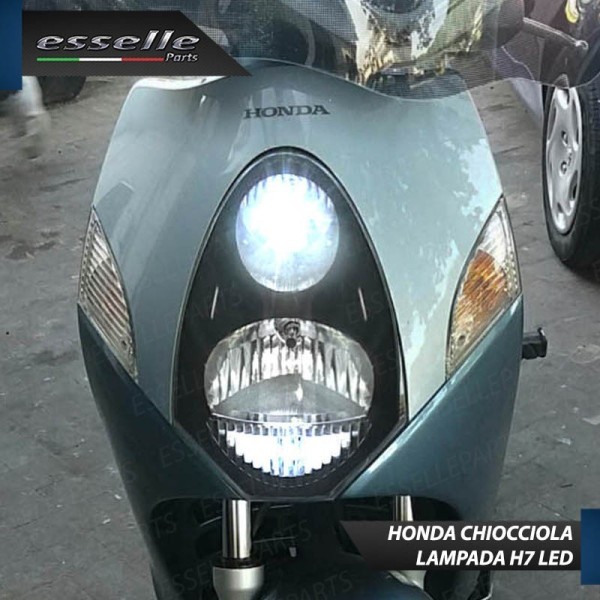 Lampada Singola Abbagliante LED H7 3500 Lumen per HONDA @ 125 2000-2006