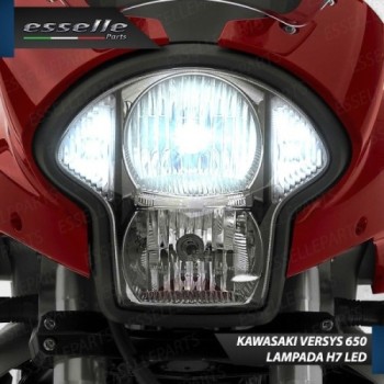 Conversione Faro Full LED Anabbagliante + Abbagliante per Kawasaki Versys 650 2006-2009. Lampade compatte, 6000K Bianco, Canbus.