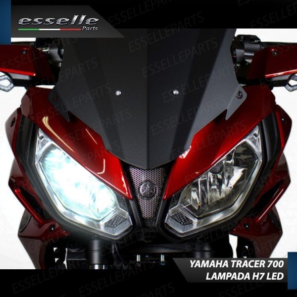 Conversione Faro Full LED Anabbagliante + Abbagliante per Yamaha Tracer 700 2016-2020. Lampade compatte, 6000K Bianco, Canbus. M