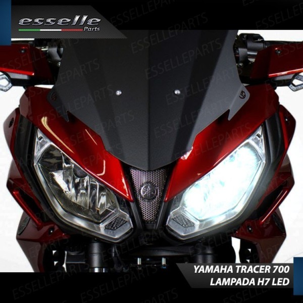 Conversione Faro Full LED Anabbagliante + Abbagliante per Yamaha Tracer 700 2016-2020. Lampade compatte, 6000K Bianco, Canbus. M