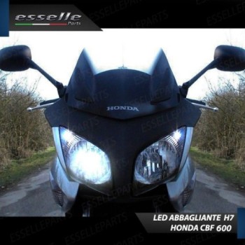 Conversione Fari Full LED per Honda CBF 600 dal 2004 al 2006 6000 Lumen 6000K bianco