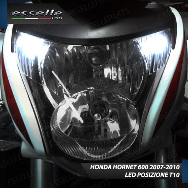 Conversione Fari Full LED per Honda Hornet 600 dal 2007 al 2010 6000 Lumen 6000K bianco