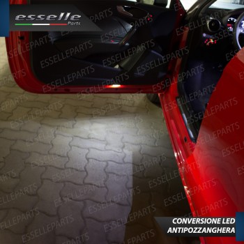 Kit LED Interni + Targa 6000K bianco ghiaccio Canbus Audi A1 8X 3 porte Kit LED Interni + Targa 6000K bianco ghiaccio Canbus Audi A1 8X 3 porte