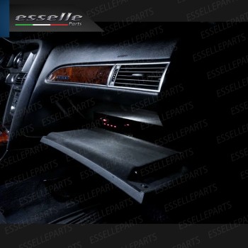Kit led interni Medium Pack 6000K Luce Bianca Canbus per Audi A6 C6 Berlina Kit led interni Medium Pack 6000K Luce Bianca Canbus per Audi A6 C6 Berlina