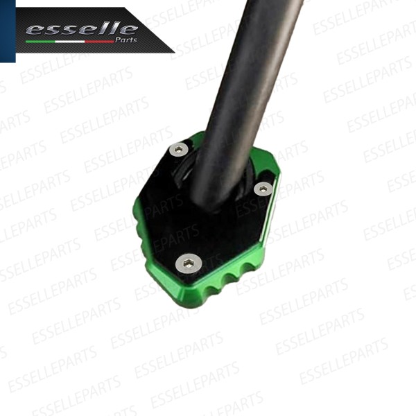 PIASTRA DI ESTENSIONE CAVALLETTO VERDE SPECIFICA PER KAWASAKI ER-6F 2009-2011