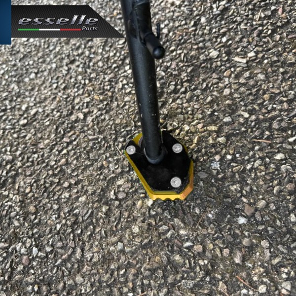 PIASTRA DI ESTENSIONE CAVALLETTO ORO SPECIFICA PER KAWASAKI NINJA 600 ZX-6R 2009-2016