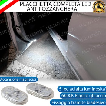 Illuminazione LED Supplementare Antipozzanghera Senza Filo Ricaricabile 6000K Illuminazione LED Supplementare Antipozzanghera Senza Filo Ricaricabile 6000K