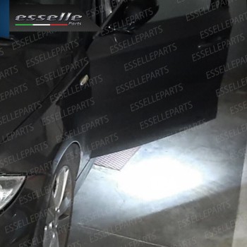 Illuminazione LED Supplementare Antipozzanghera Senza Filo Ricaricabile 6000K Illuminazione LED Supplementare Antipozzanghera Senza Filo Ricaricabile 6000K